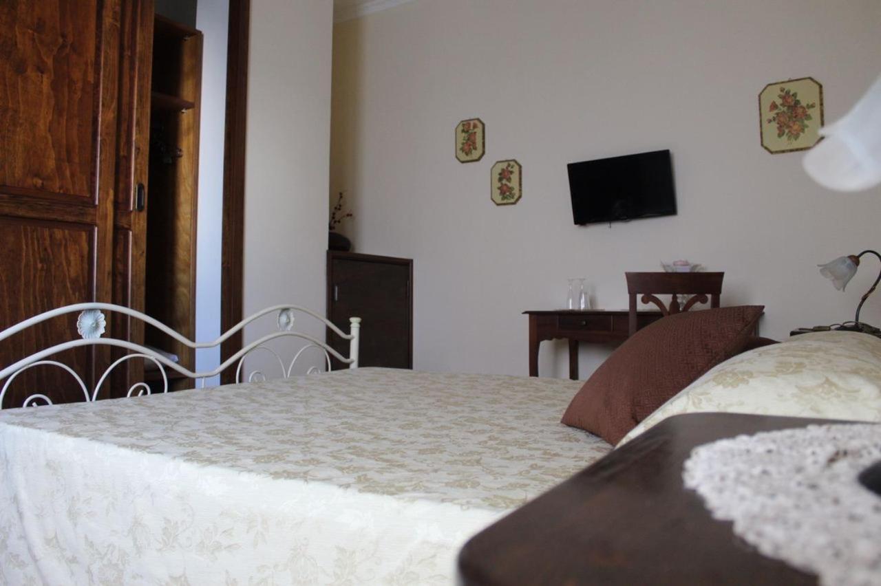Donna Concetta Casa Vacanze Felline Ngoại thất bức ảnh
