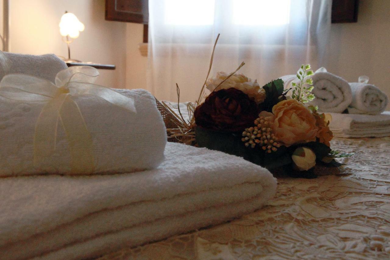 Donna Concetta Casa Vacanze Felline Ngoại thất bức ảnh